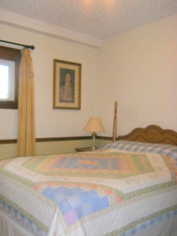 Glory Inn Downtown مونكتون المظهر الخارجي الصورة